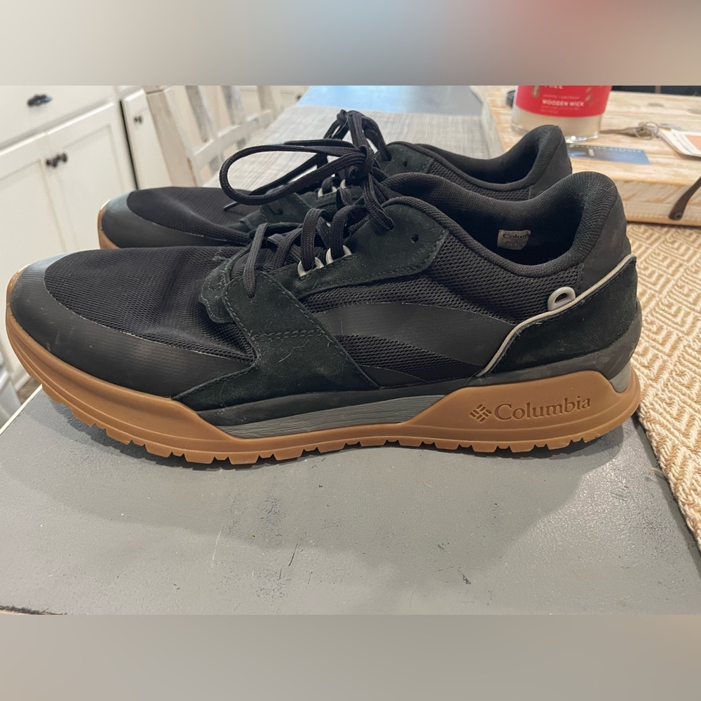 Columbia wildone anthem shoes size 13